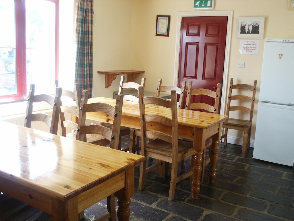 Bru Na Dromoda/Dromid Hostel Killeenleagh Bridge Bagian luar foto